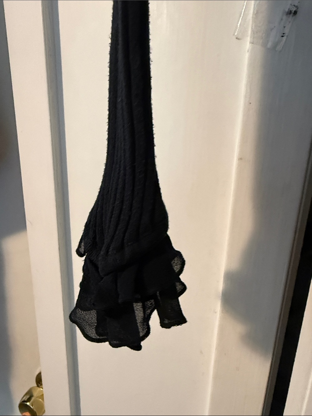 Black Ruffled Ribbed Long-Sleeve Top - Picture 4 of 4